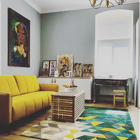 Nook I Palarikova Apartamento *