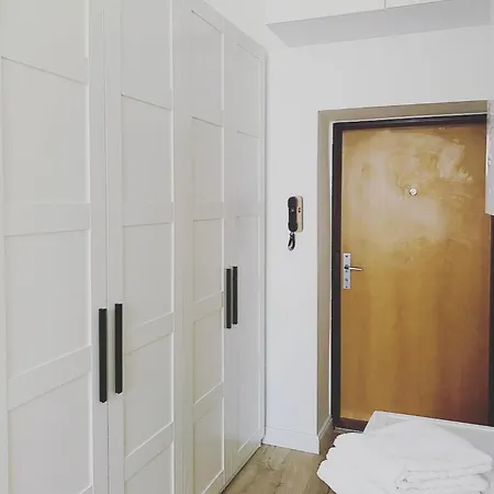 Nook I Palarikova * Bratislava